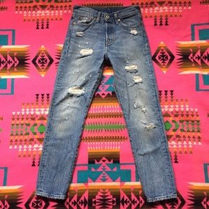 Levi’s Wedgie Fit High Waisted Jeans